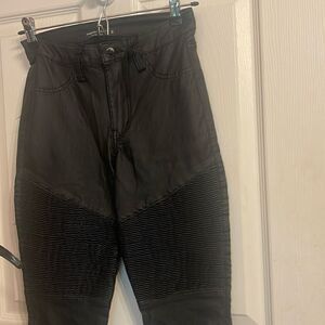 NWOT Hamner Skinny Jeans Size 5